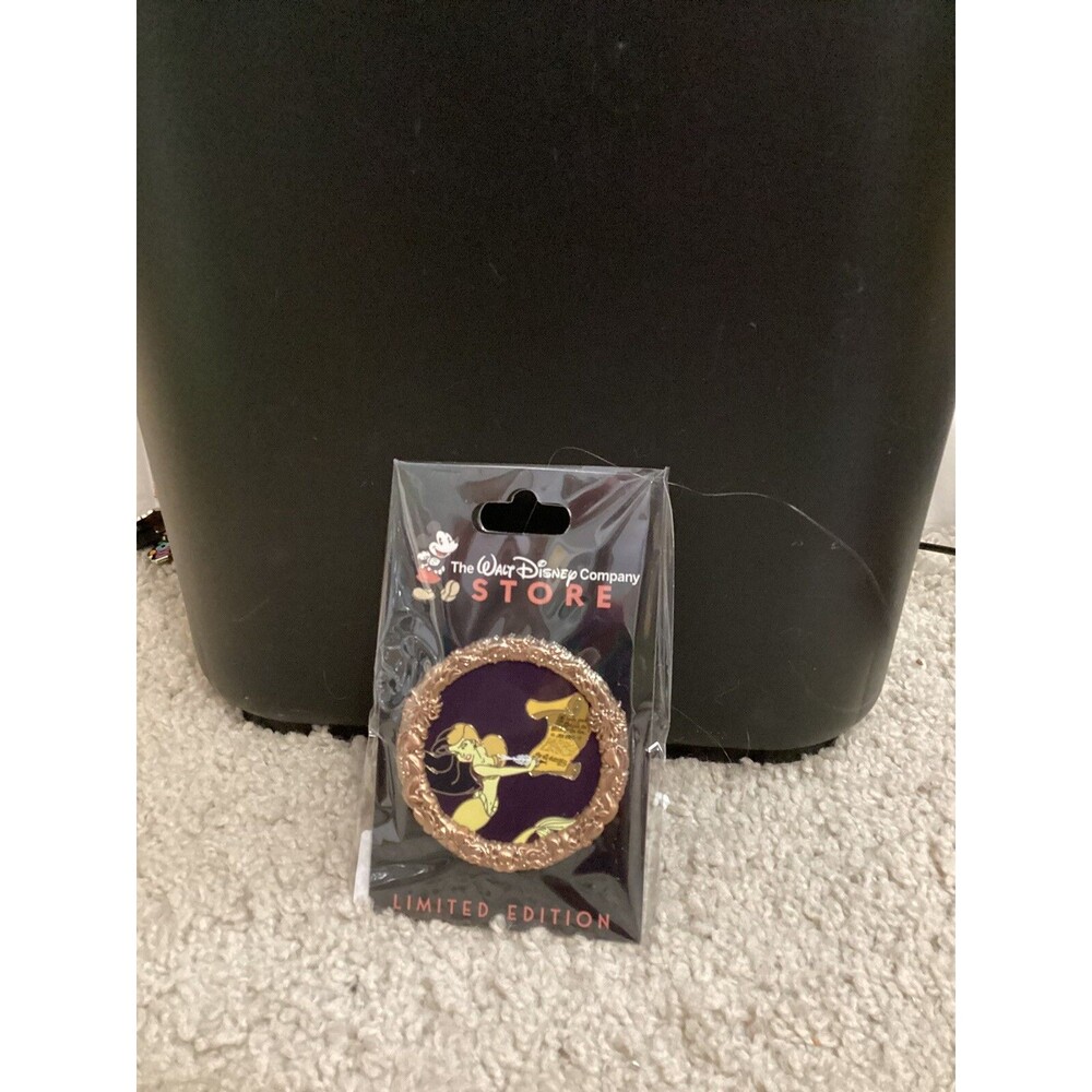 Disney DEC TWDC Little Mermaid Ariel Contract 35th Anniv 35 Years Pin
